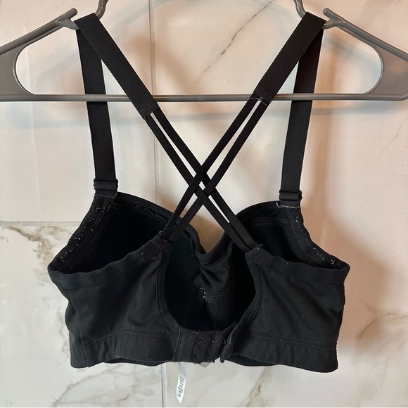 VSX sports bra 32DD - Picture 3 of 4